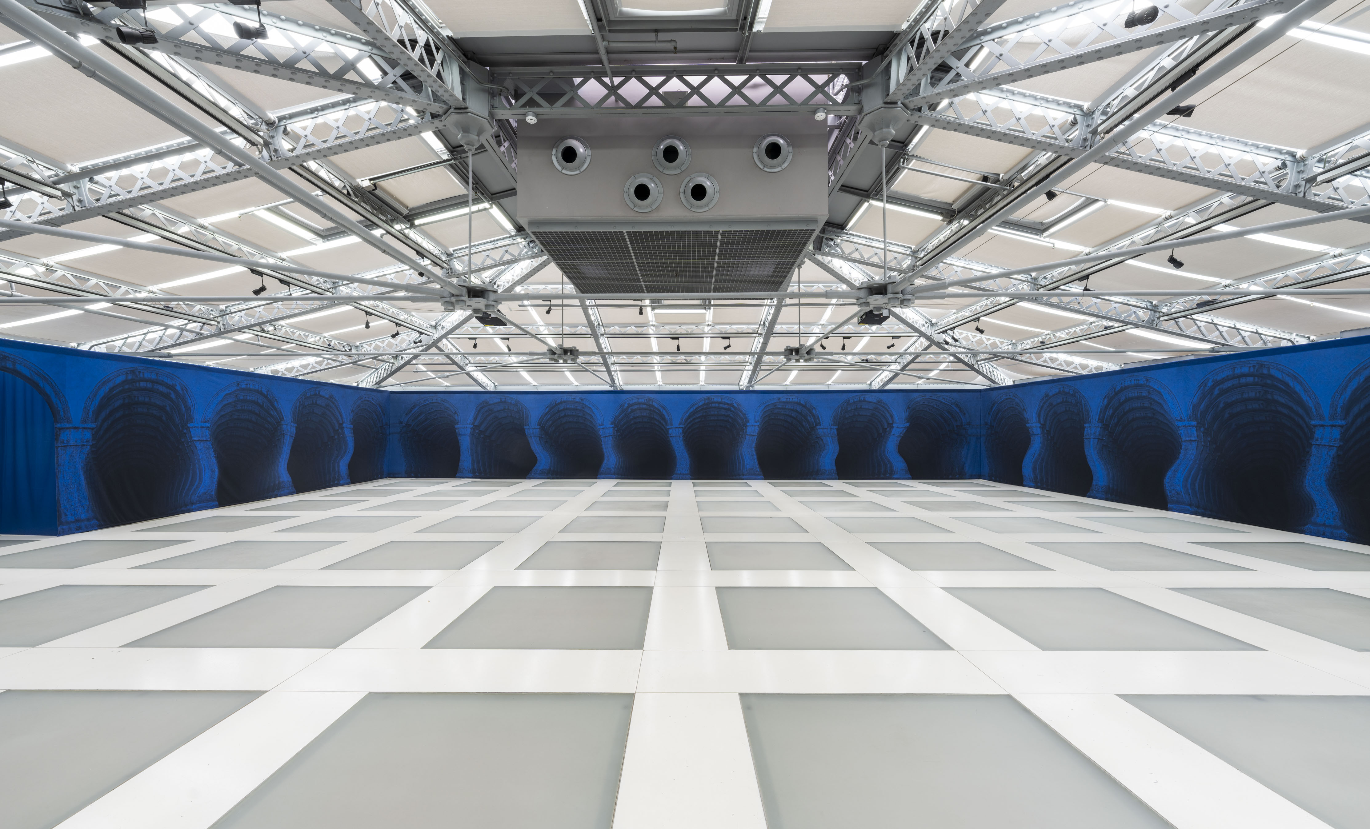 installazione fondaco dei tedeschi binnale di architettura 2023 by sbagliato