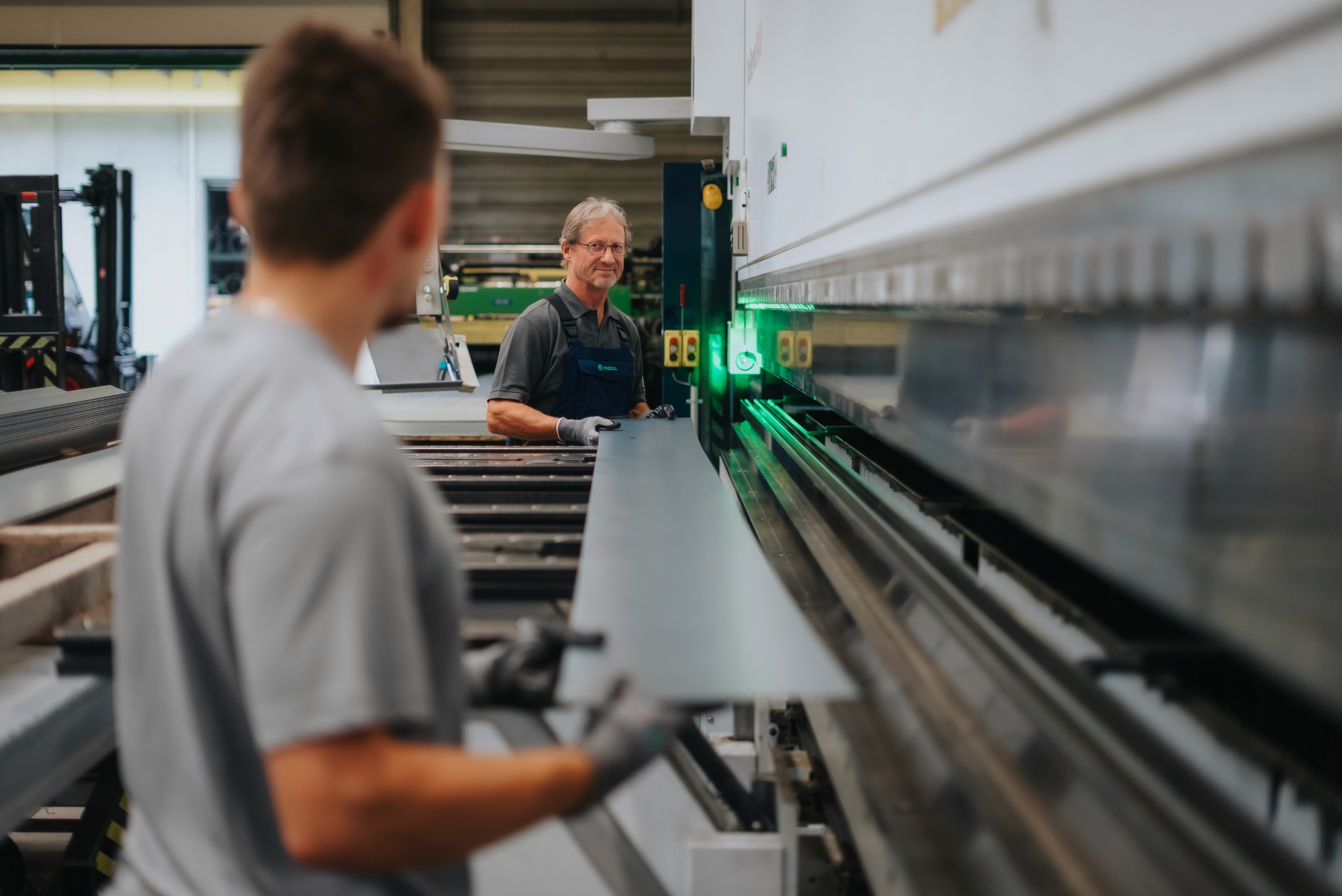 Blech- und Kantteilfertigung im Werk Arnstorf