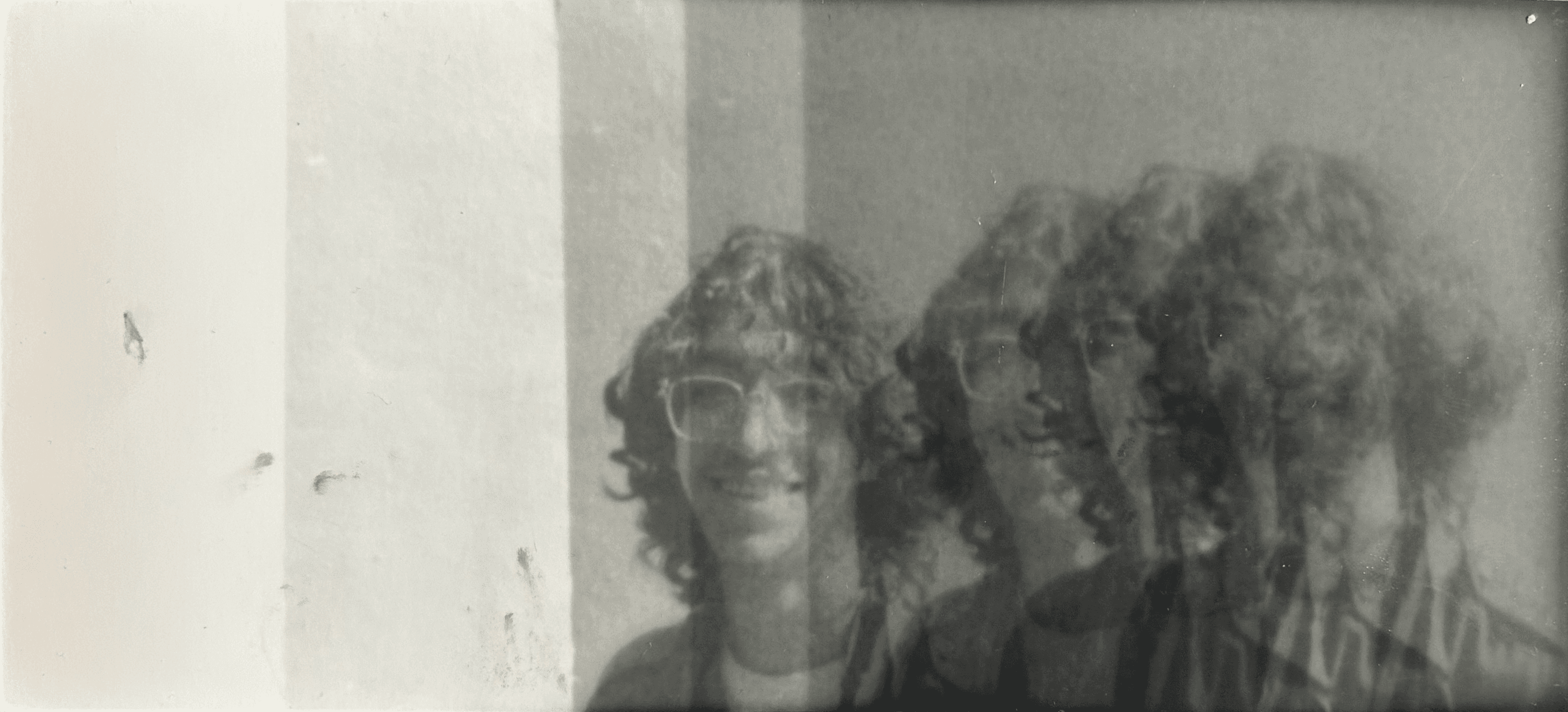 A distorted photo of Julian Henriquez