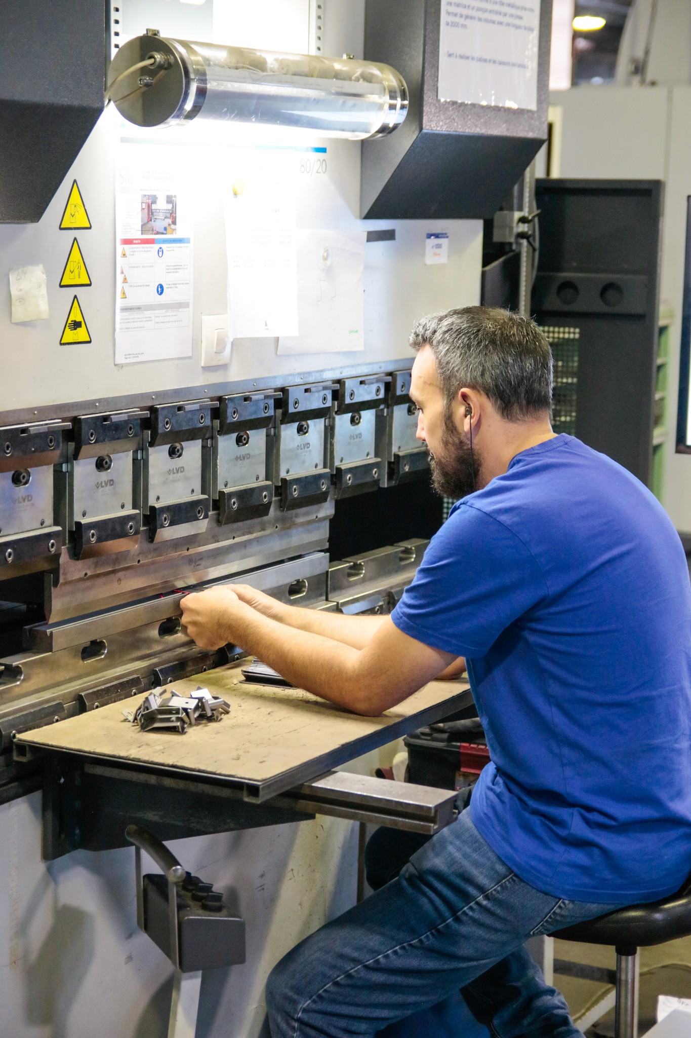 worker on laboratorium