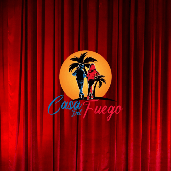 man wearing white crew-neck shirt outdoor selective focus photography