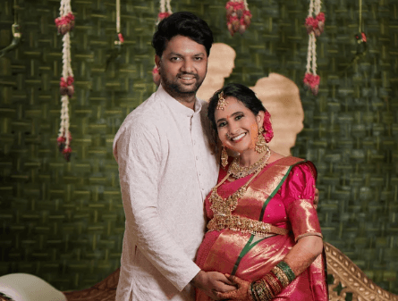 Crescent moon in a gradient twilight sky