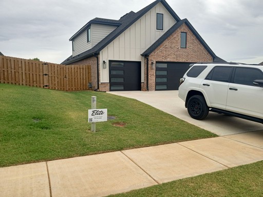 Elite Garage Door NWA - Recent Installation Photo 