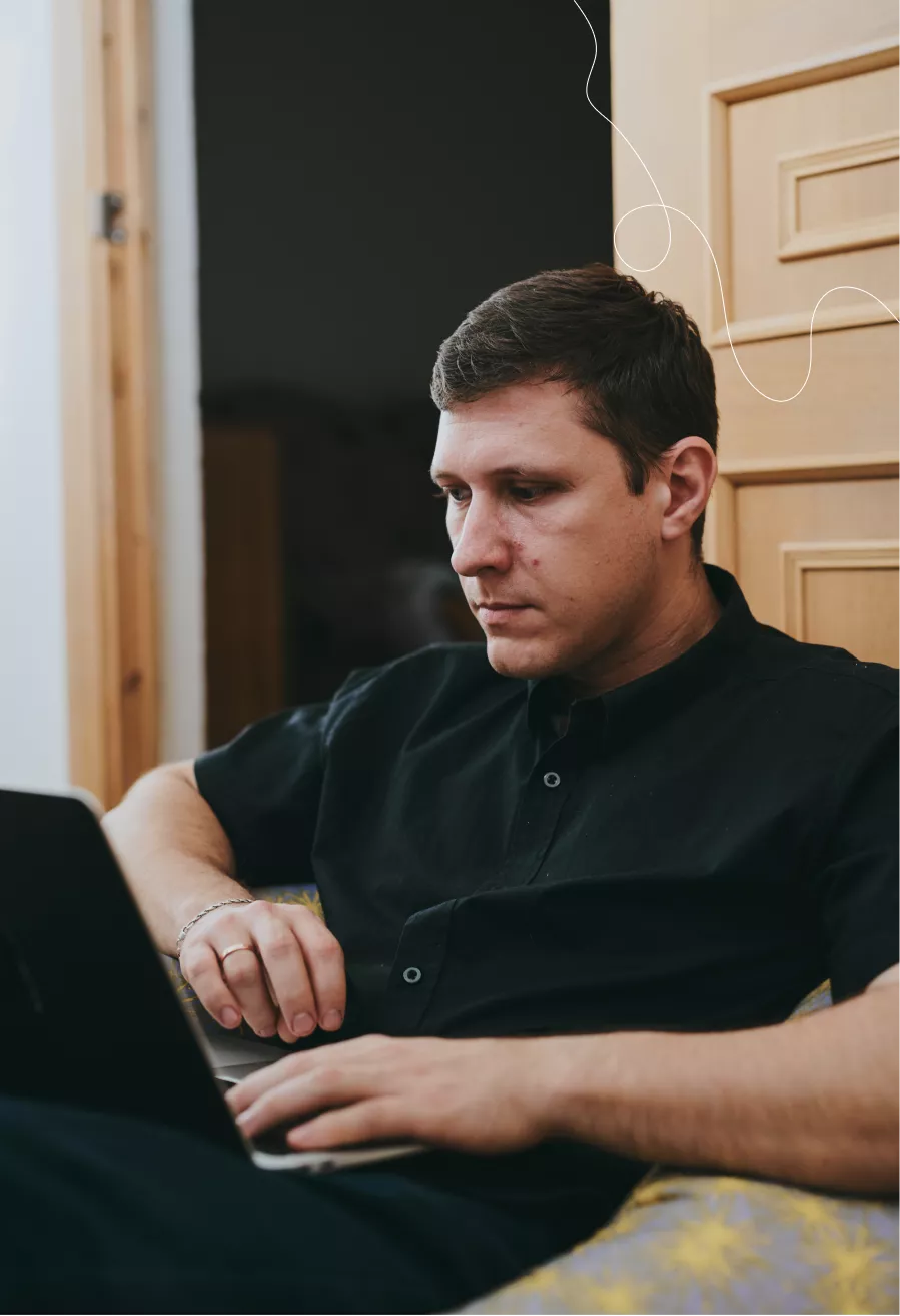 man using his laptop