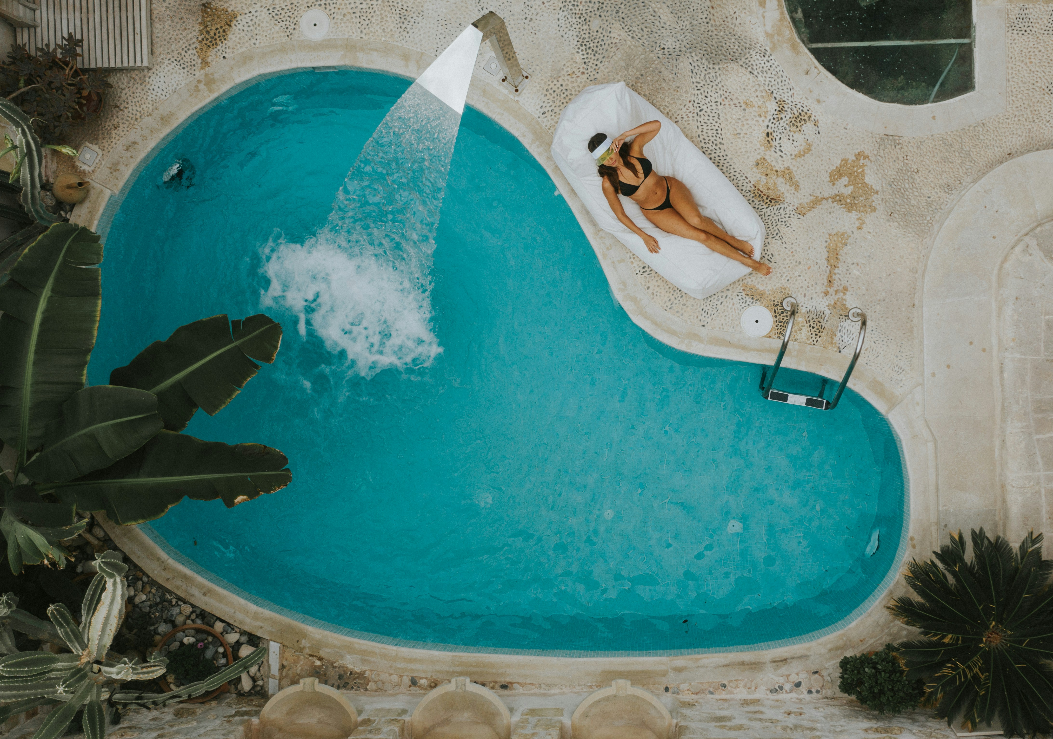 Top view kidney style pool