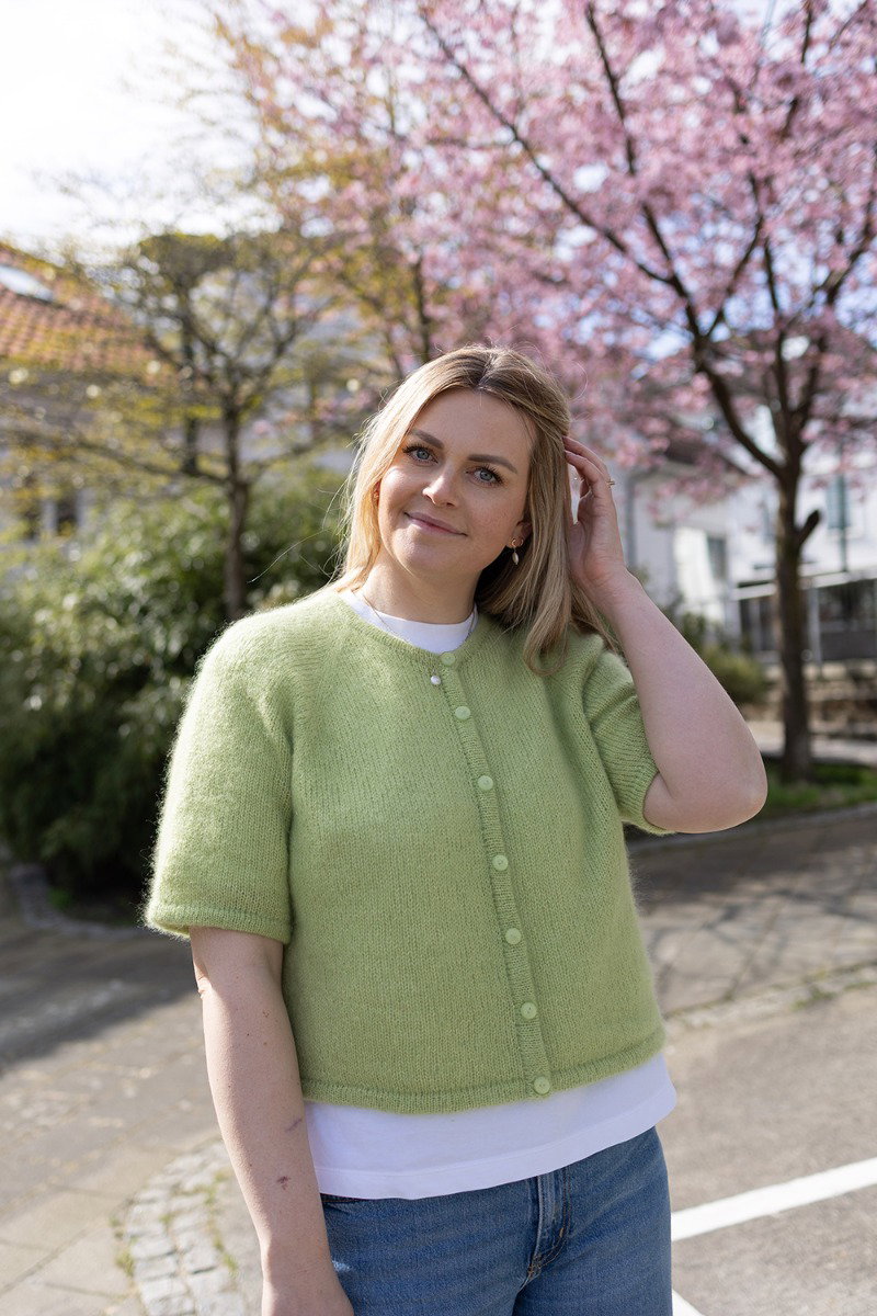 Bliss Cardi Mohair knitting pattern by Knit&Note