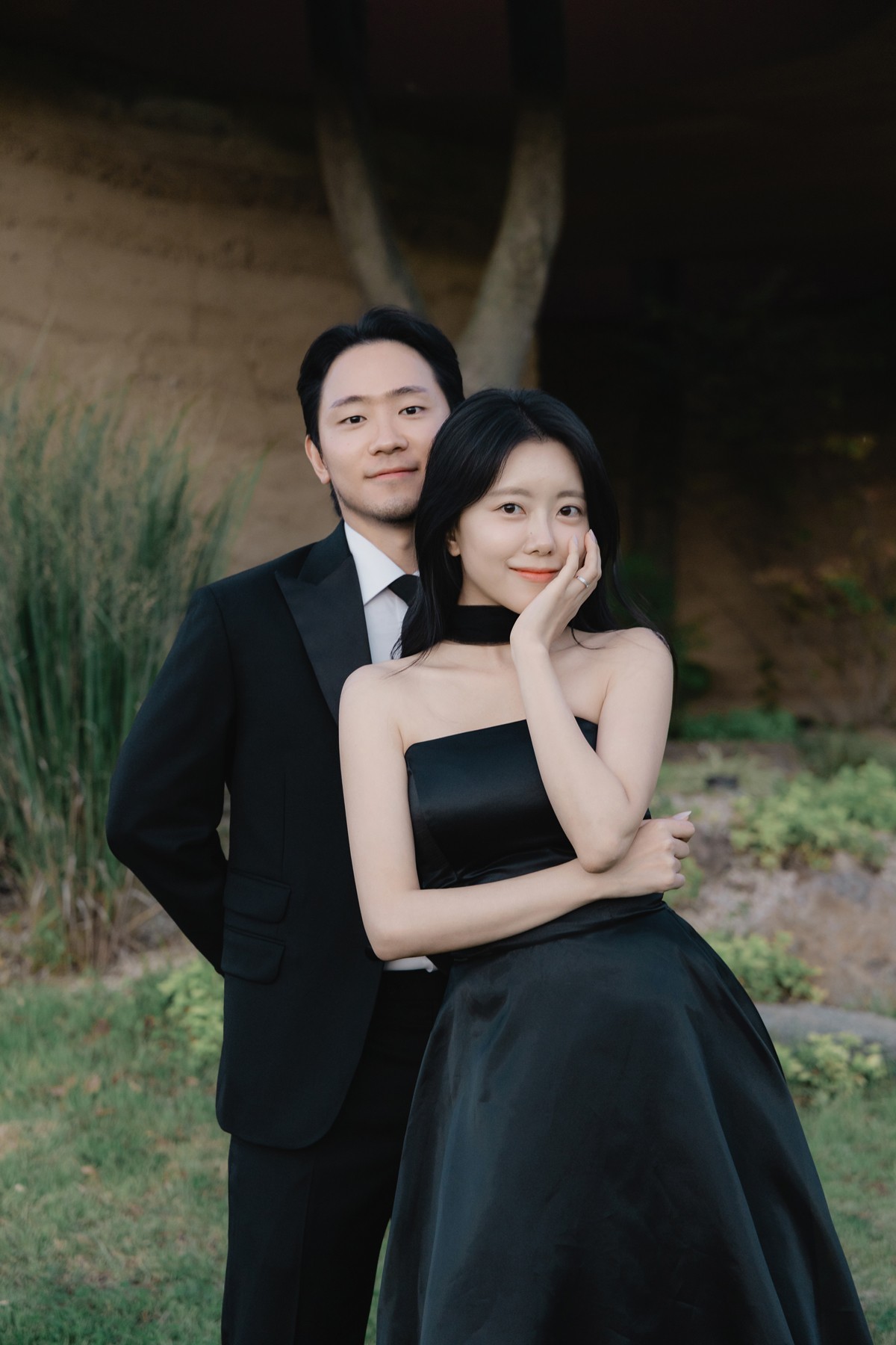 서울 노을공원 야외 웨딩스냅 촬영 후기 | 마지아필름이 담아낸 일몰부터 매직아워까지 화이트·블랙 감성 스냅