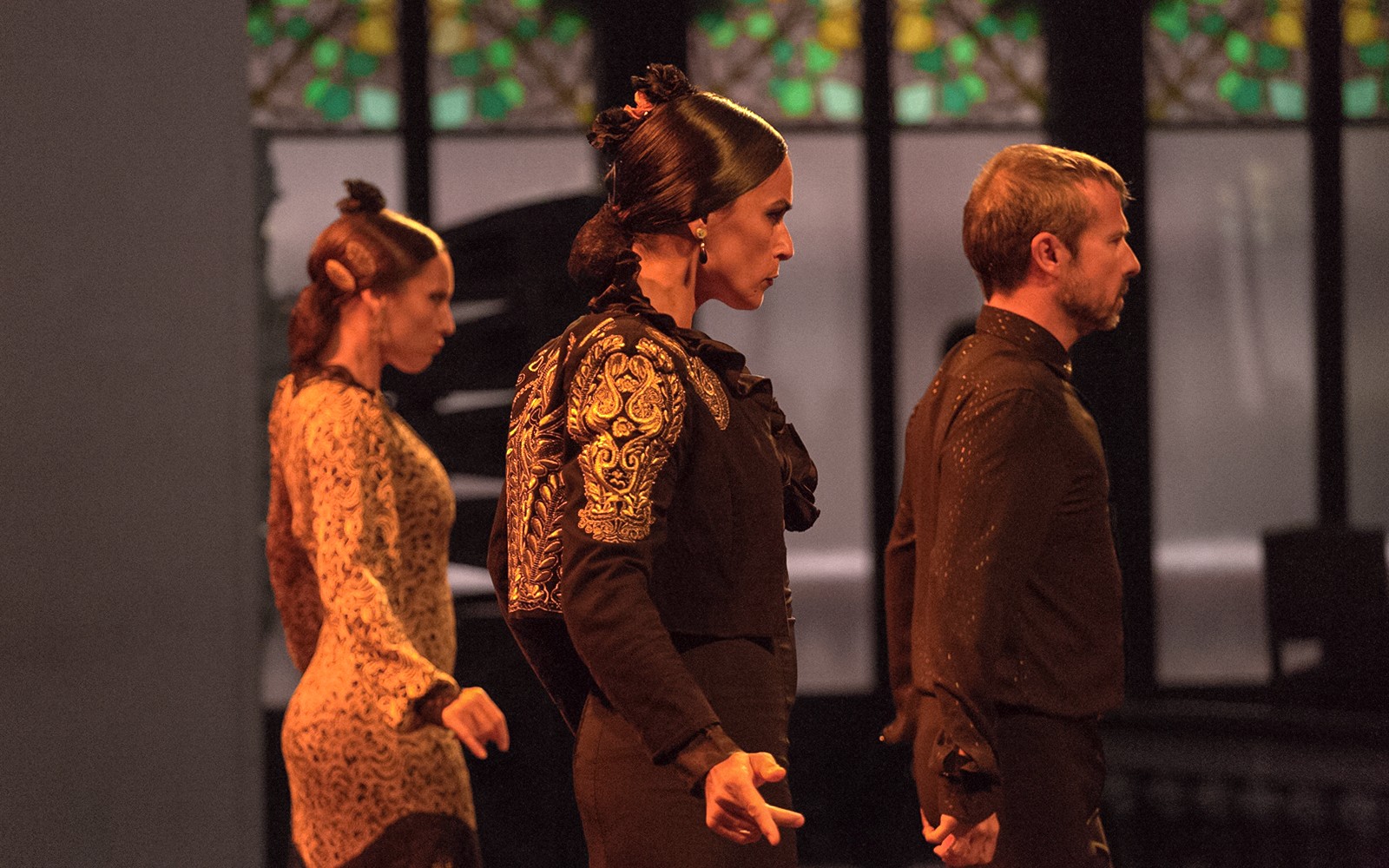 مدرید کے تھیٹر ای ڈی پی گرین ویا میں فلیمنکو رقاص پرفارم کر رہے ہیں۔