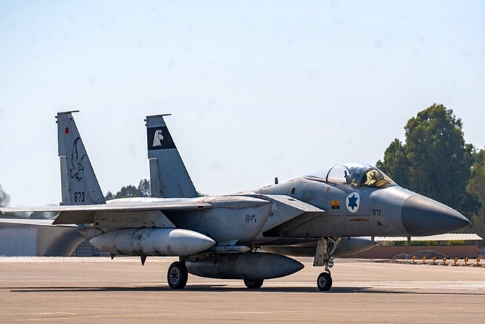 Israeli Jetsa97F1Eae Fb82 4F13 858B 1D9F0E1590E4 0