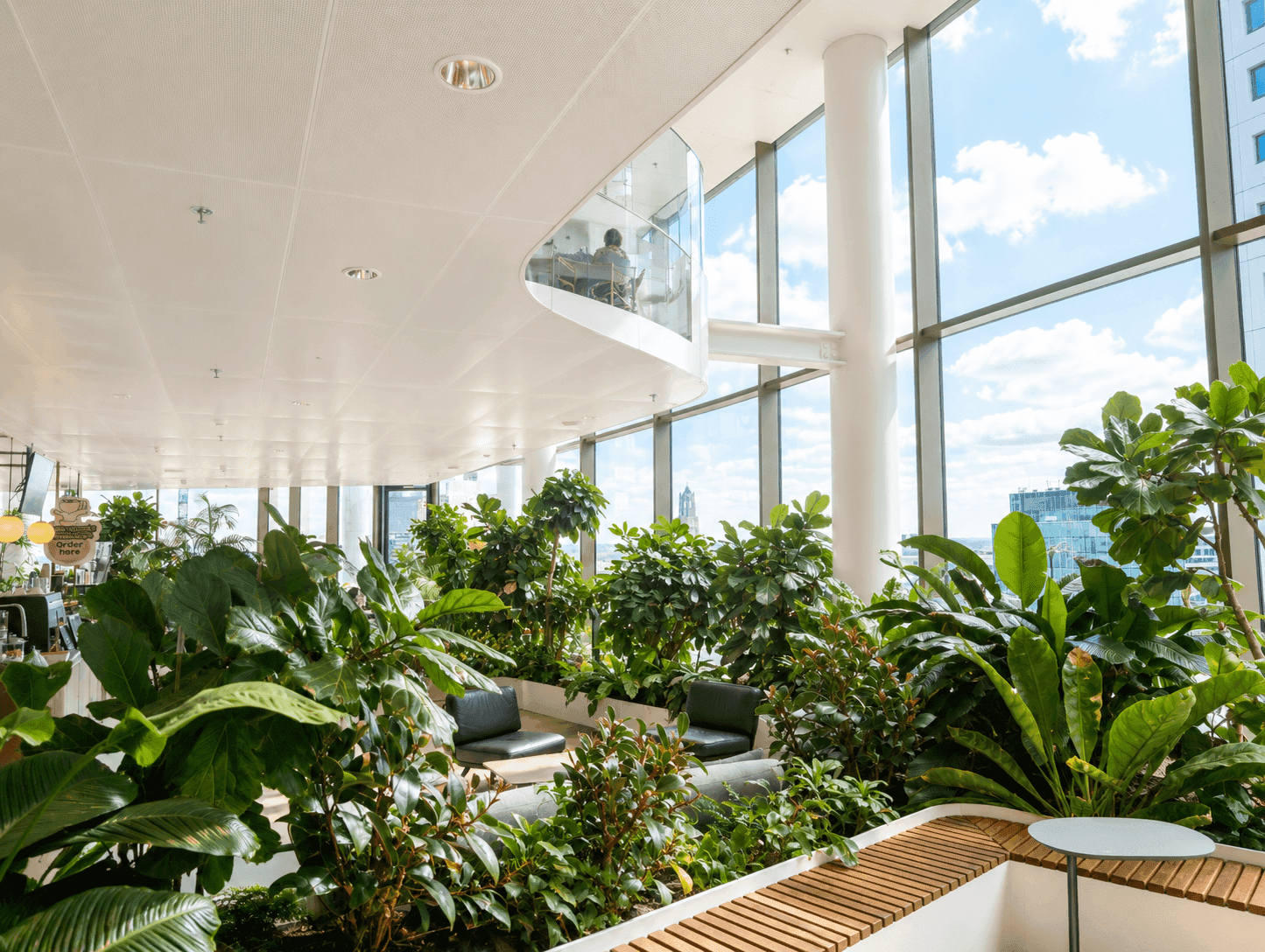 Voorbeeld van vastgoed, gebouwherontwikkeling en kantoortransformatie