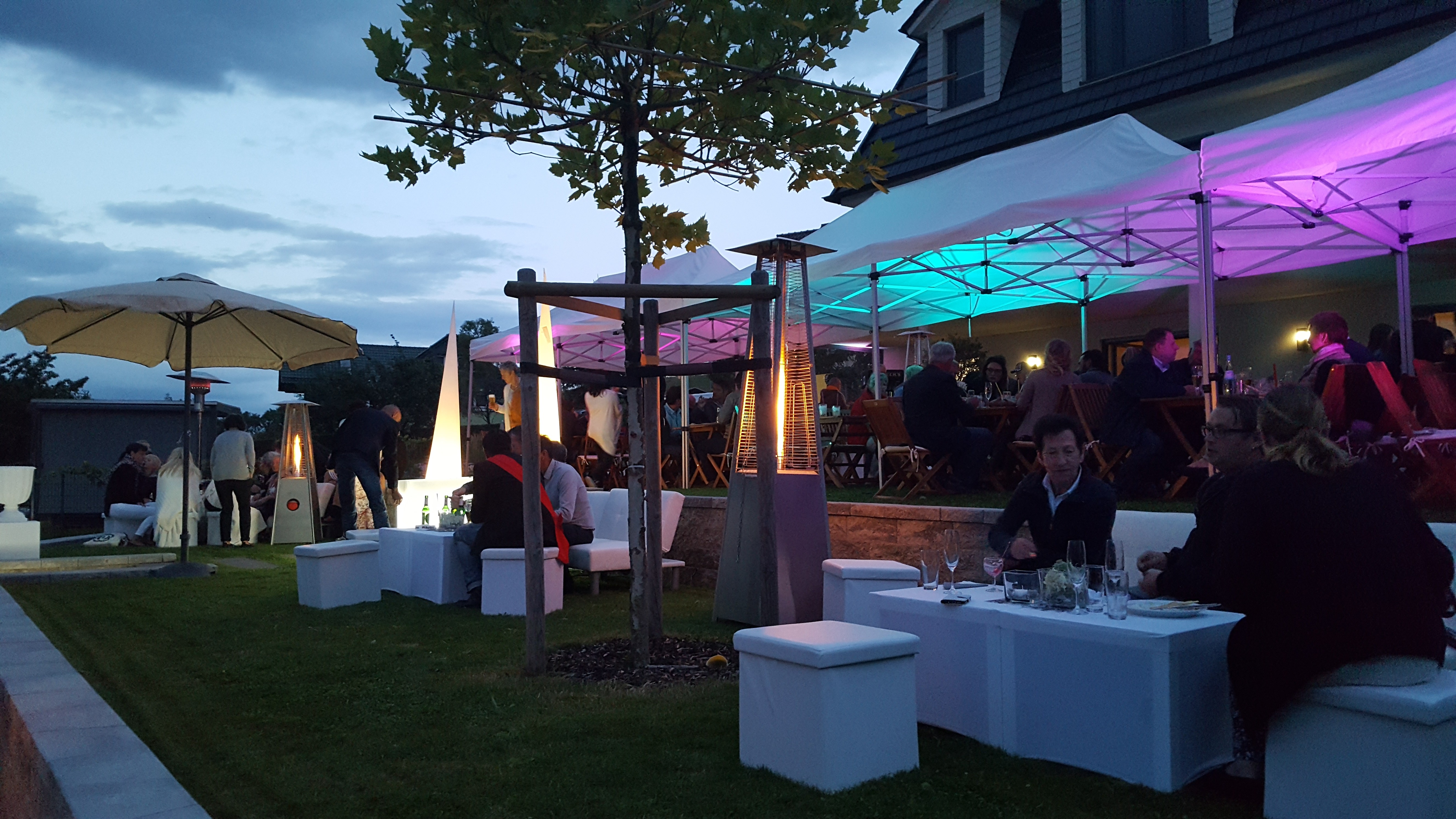 Outdoor Feier