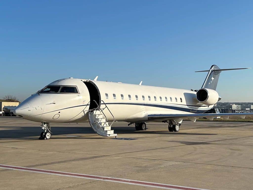 Challenger 850 Charter