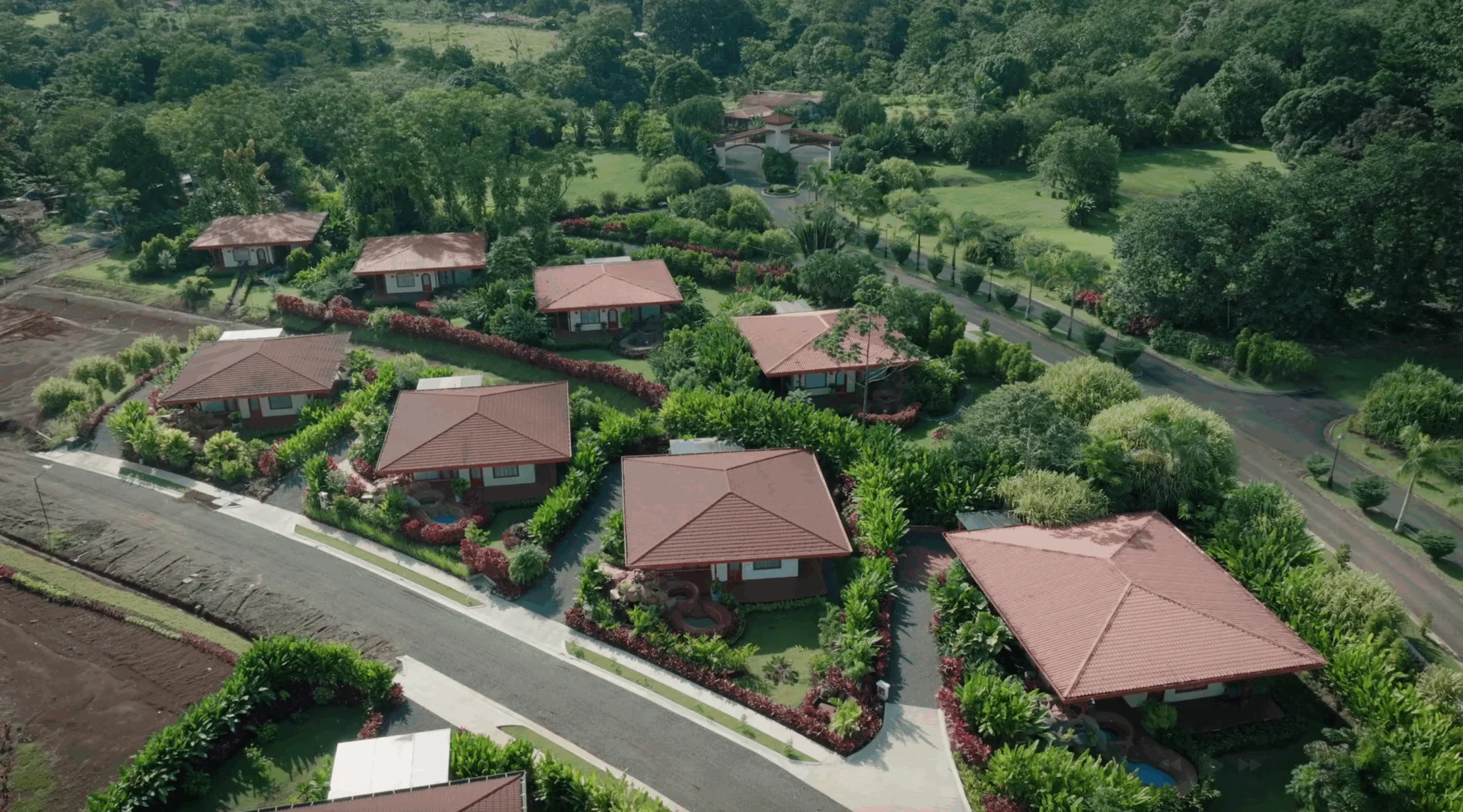 Craftsmanship of Arenal Hills