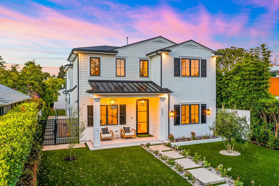 Project - One Great Jones Alley