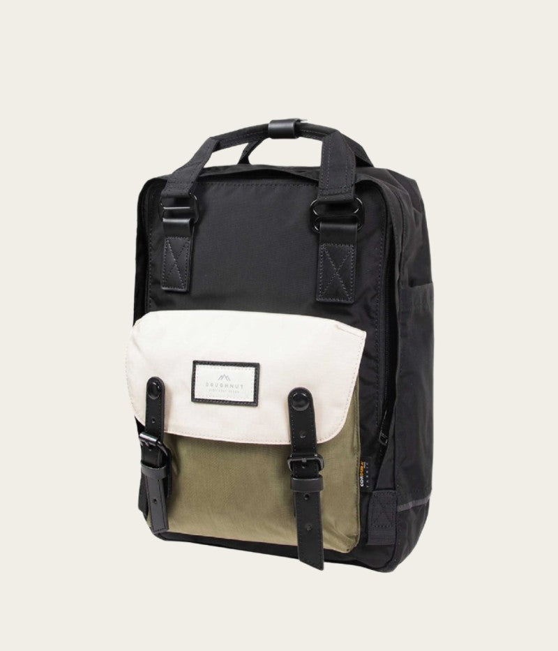 Doughnut Macaroon Rucksack - black x slate green