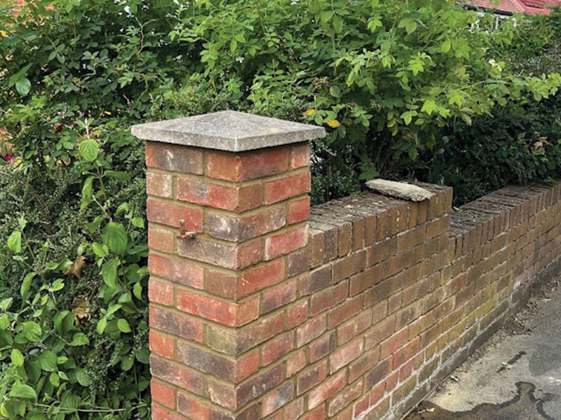 garden wall with pillar