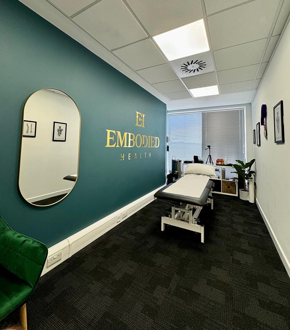 Bowls of oatmeal on a platter