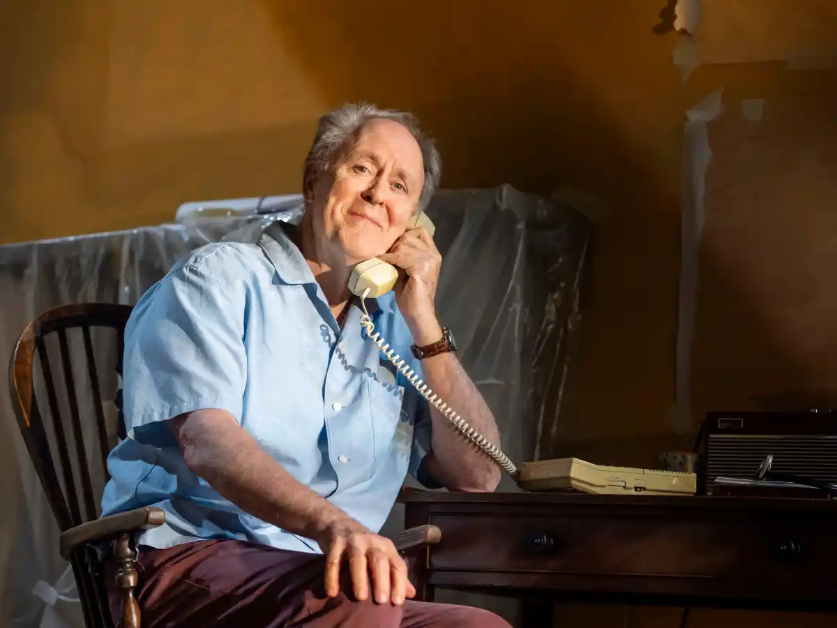 Сценічне фото вистави «Гігант» на Бродвеї у театрі Музична скринька (Music Box Theatre)