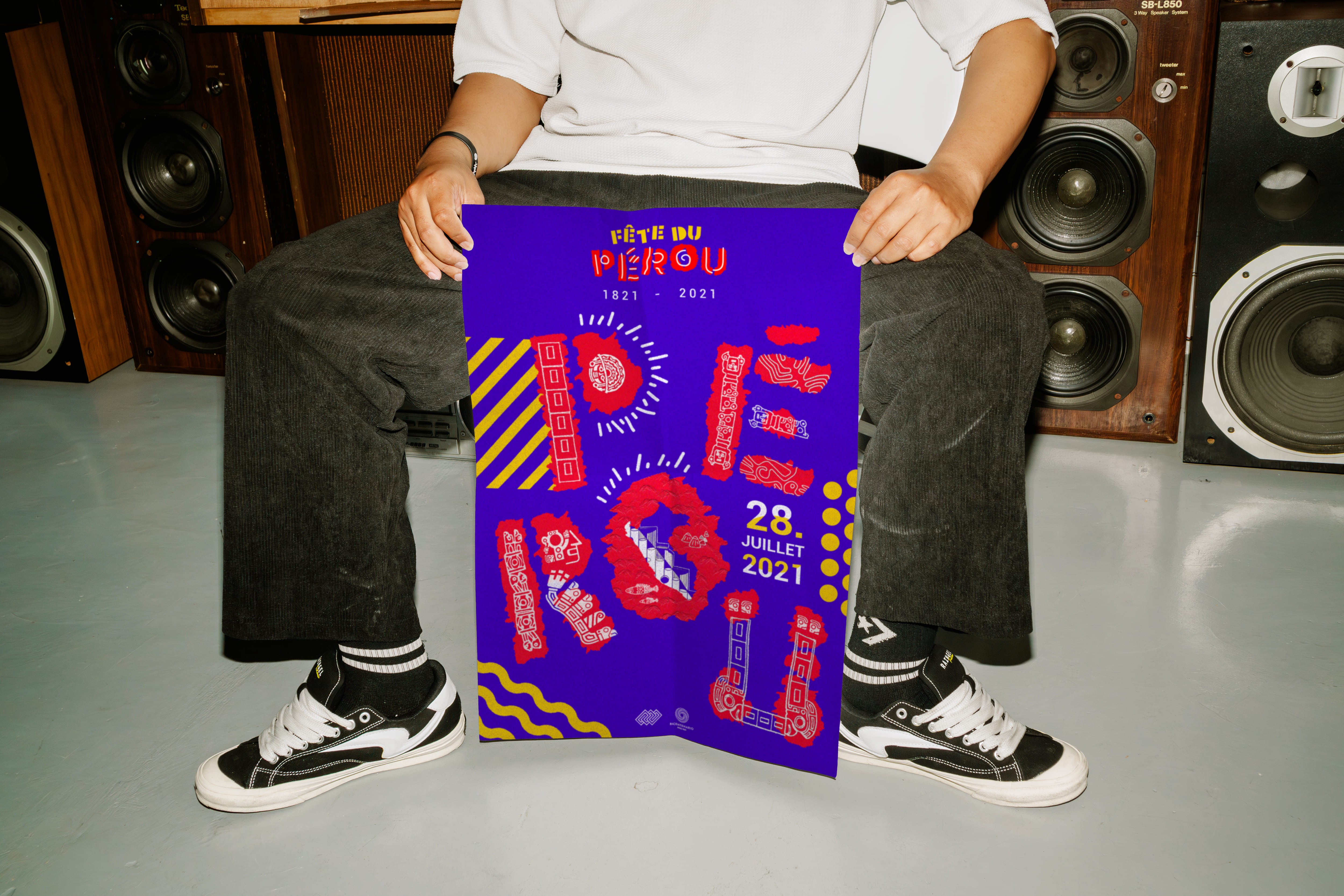 Fiestas Patrias visual identity applied to coffee packaging, combining custom typography and cultural symbols into a vibrant contemporary design