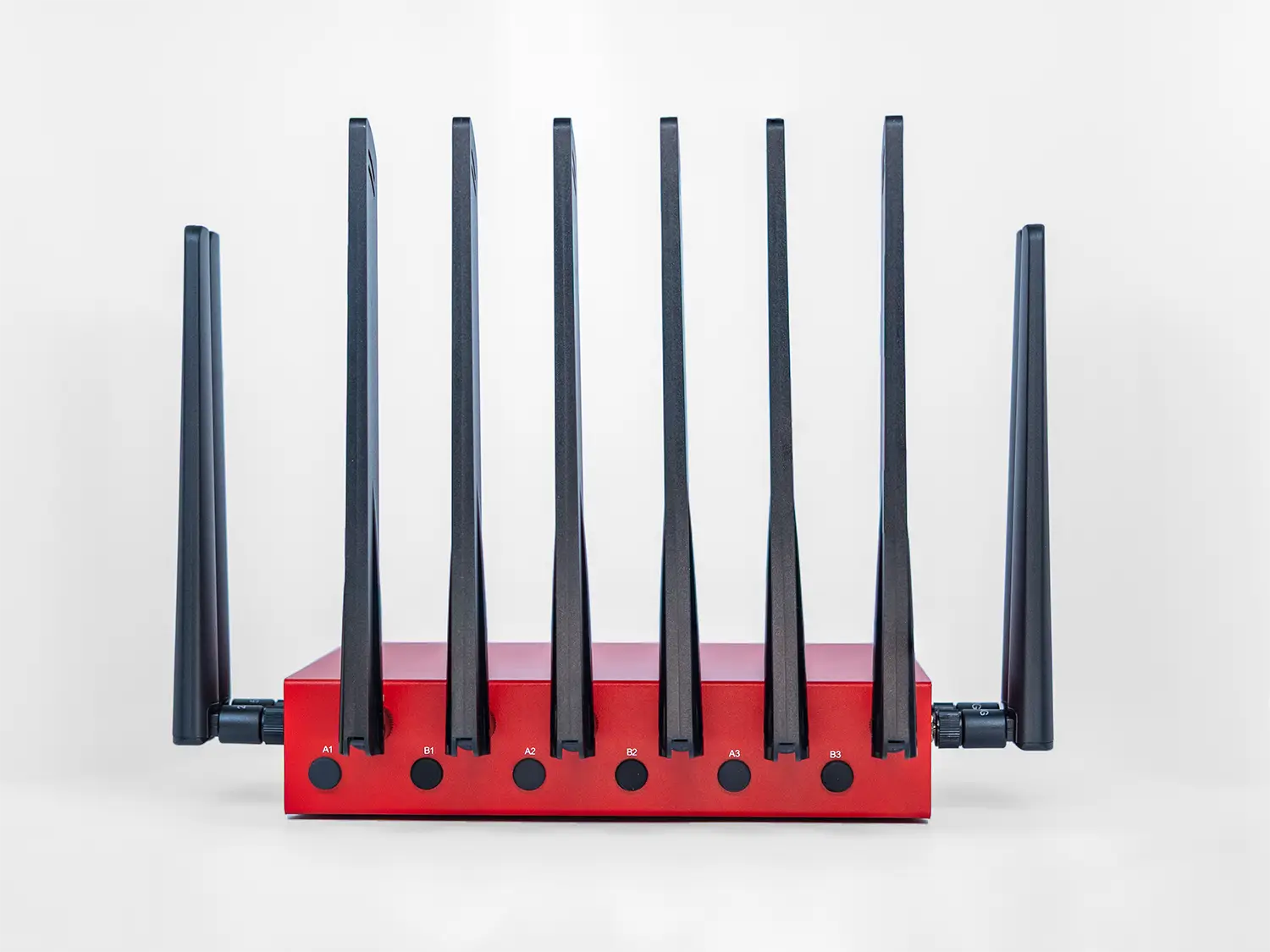 MRNET Cellular Bonding Router Back View with Antennas