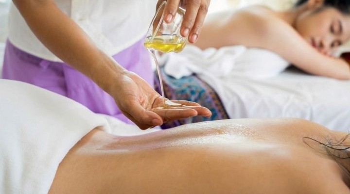 massage therapist - how to start your own massage business