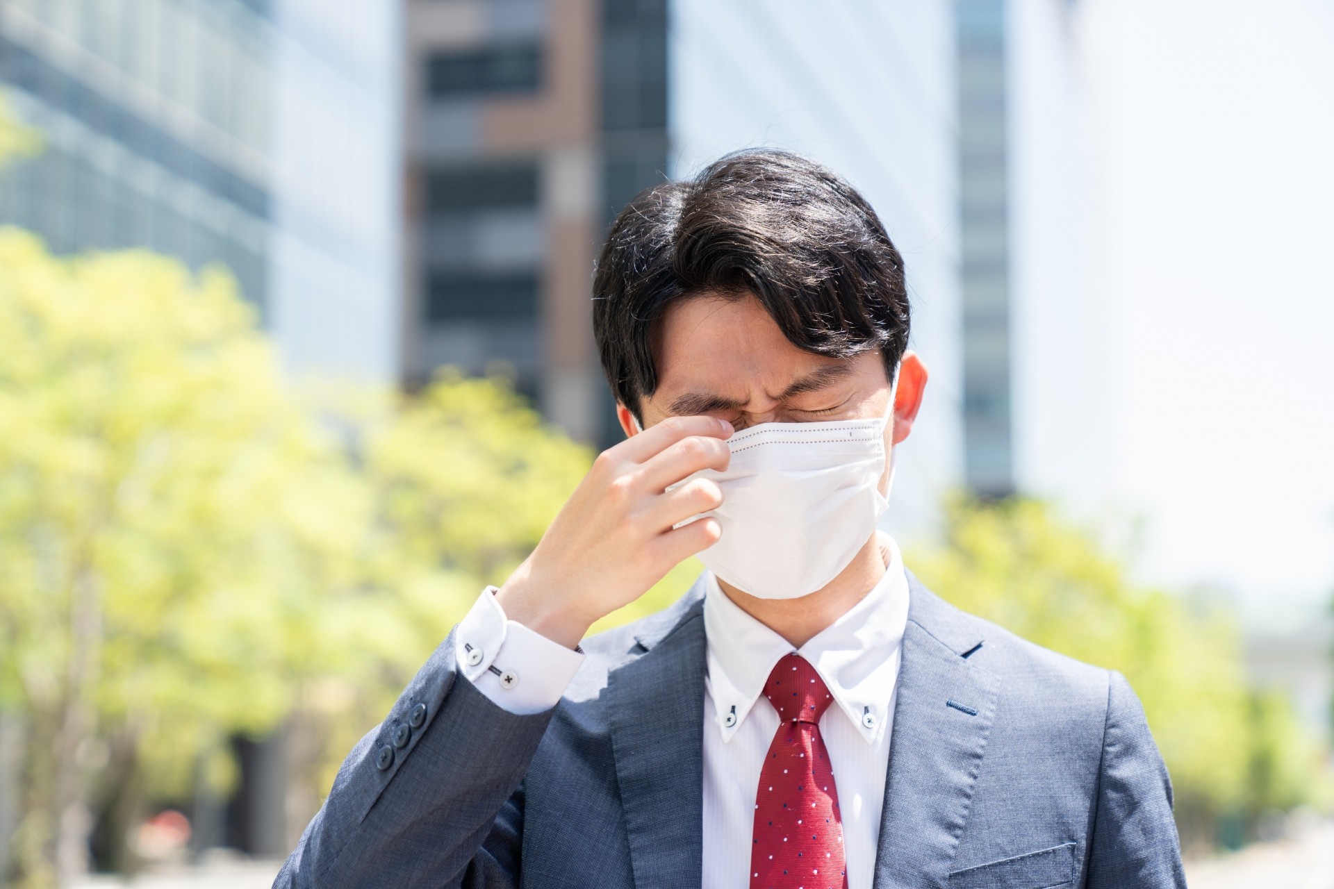 なぜ医者は教えてくれないのか|アレジオン眼瞼クリーム、眼科医が費用・効果・向く人を正直に解説