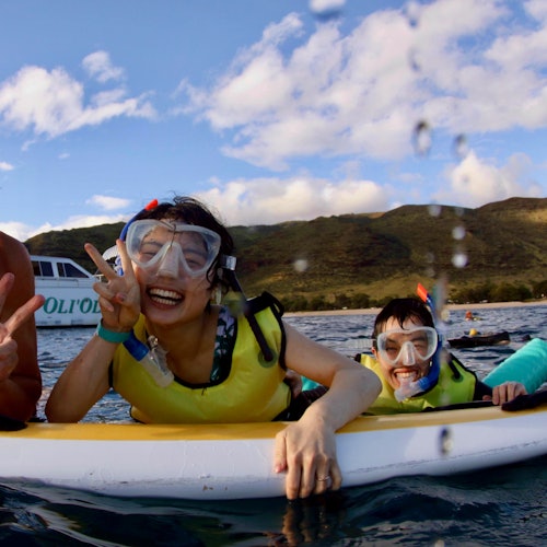 Snorklausta ja auringonlaskun tunnelmaa