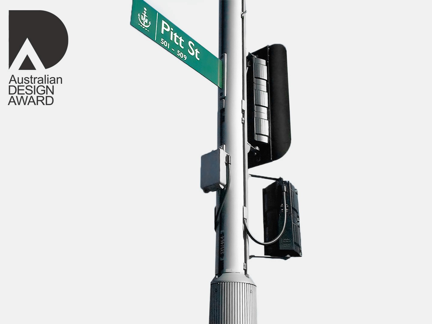 Smart Pole design – modern street pole with integrated signage and traffic lights