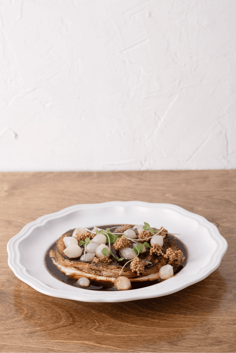 Flanc de porc cuit 72h et sauce vin rouge.