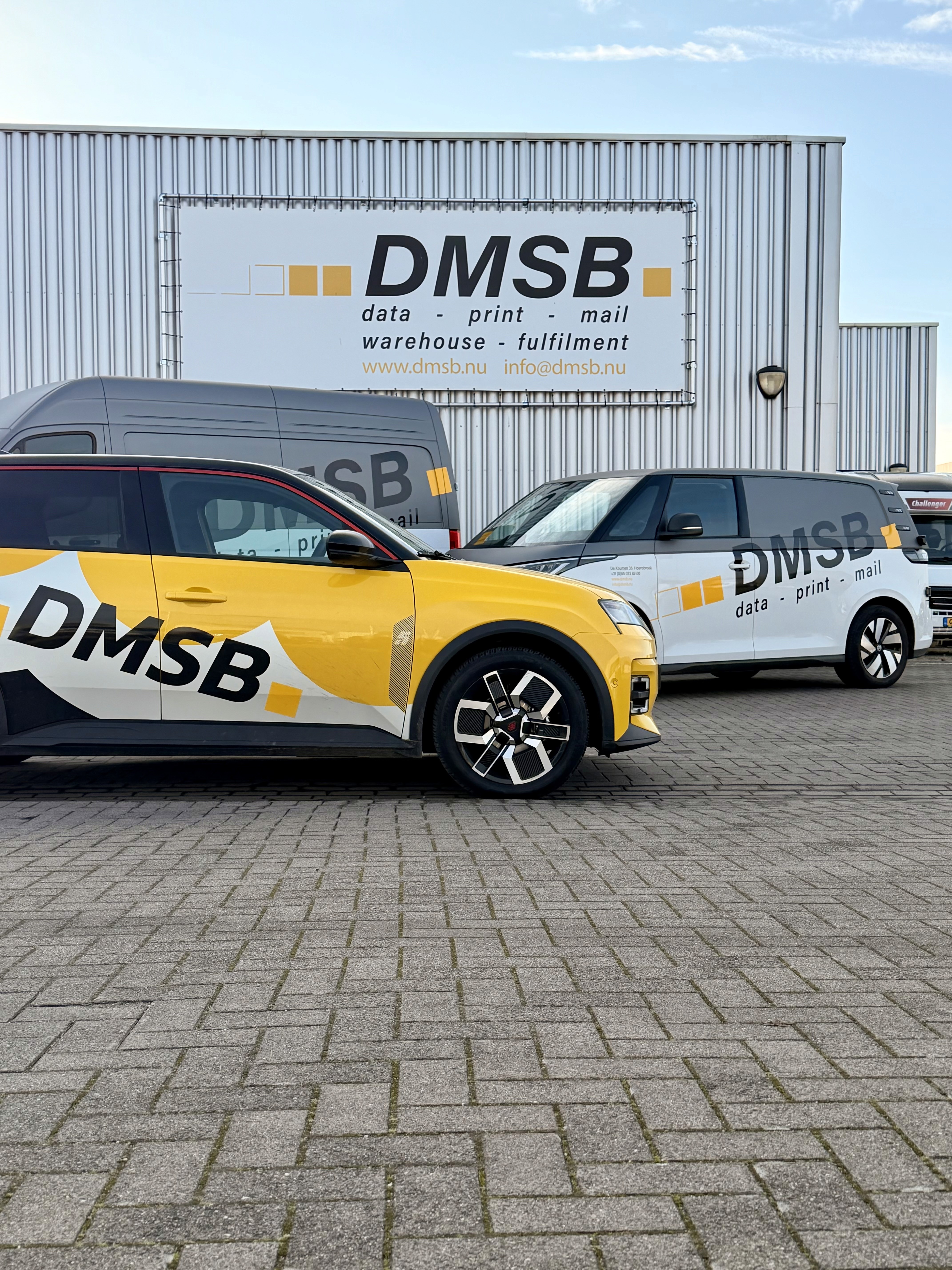 Sfeerfoto van DMSB locatie bij nacht