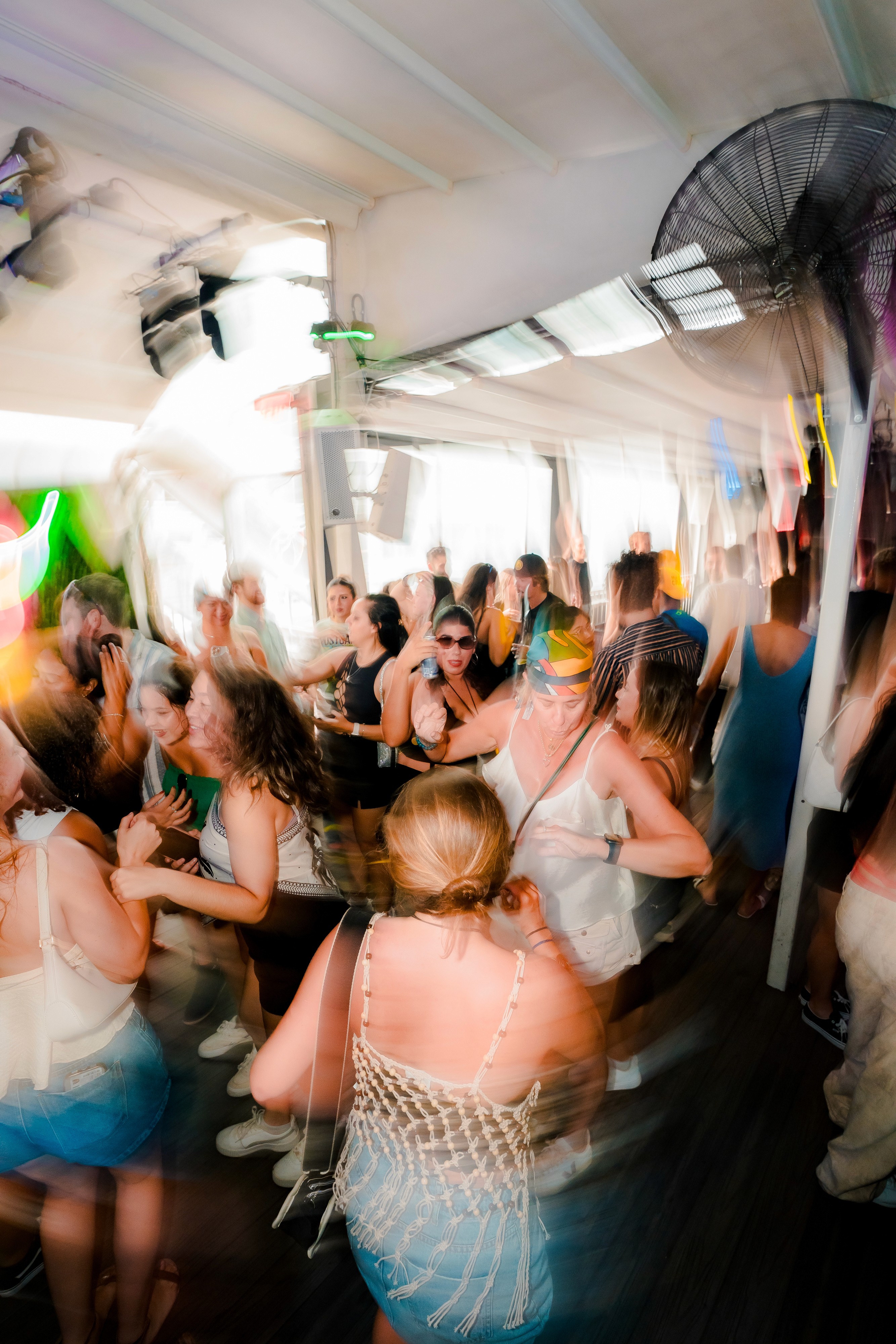 Surfer cleaning Surf board