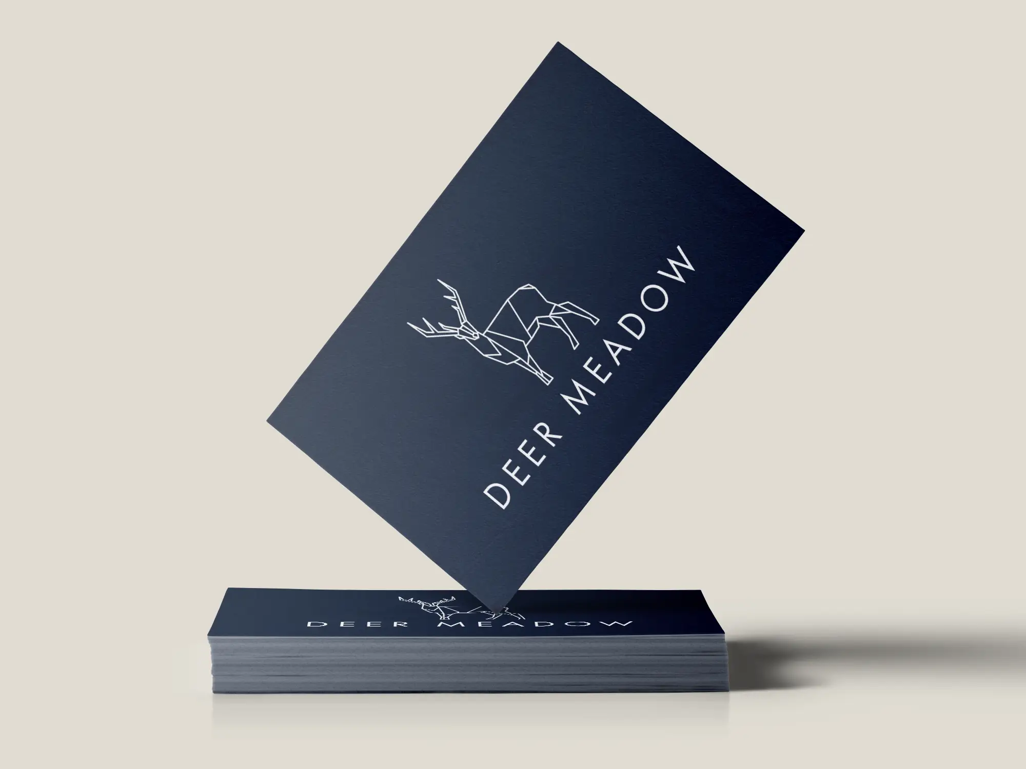 Deer Meadow logotyp
