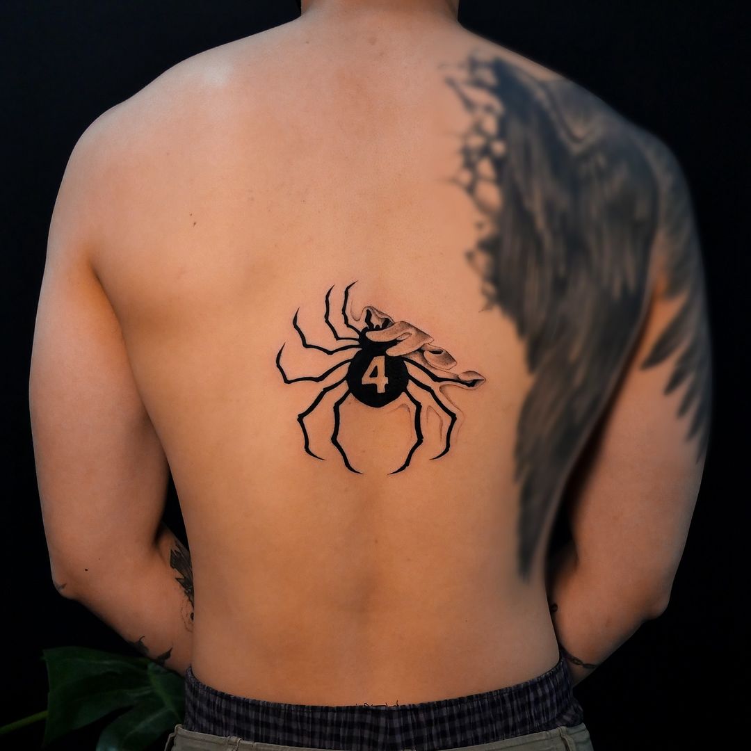 Hisoka Phantom Troupe Spider tattoo