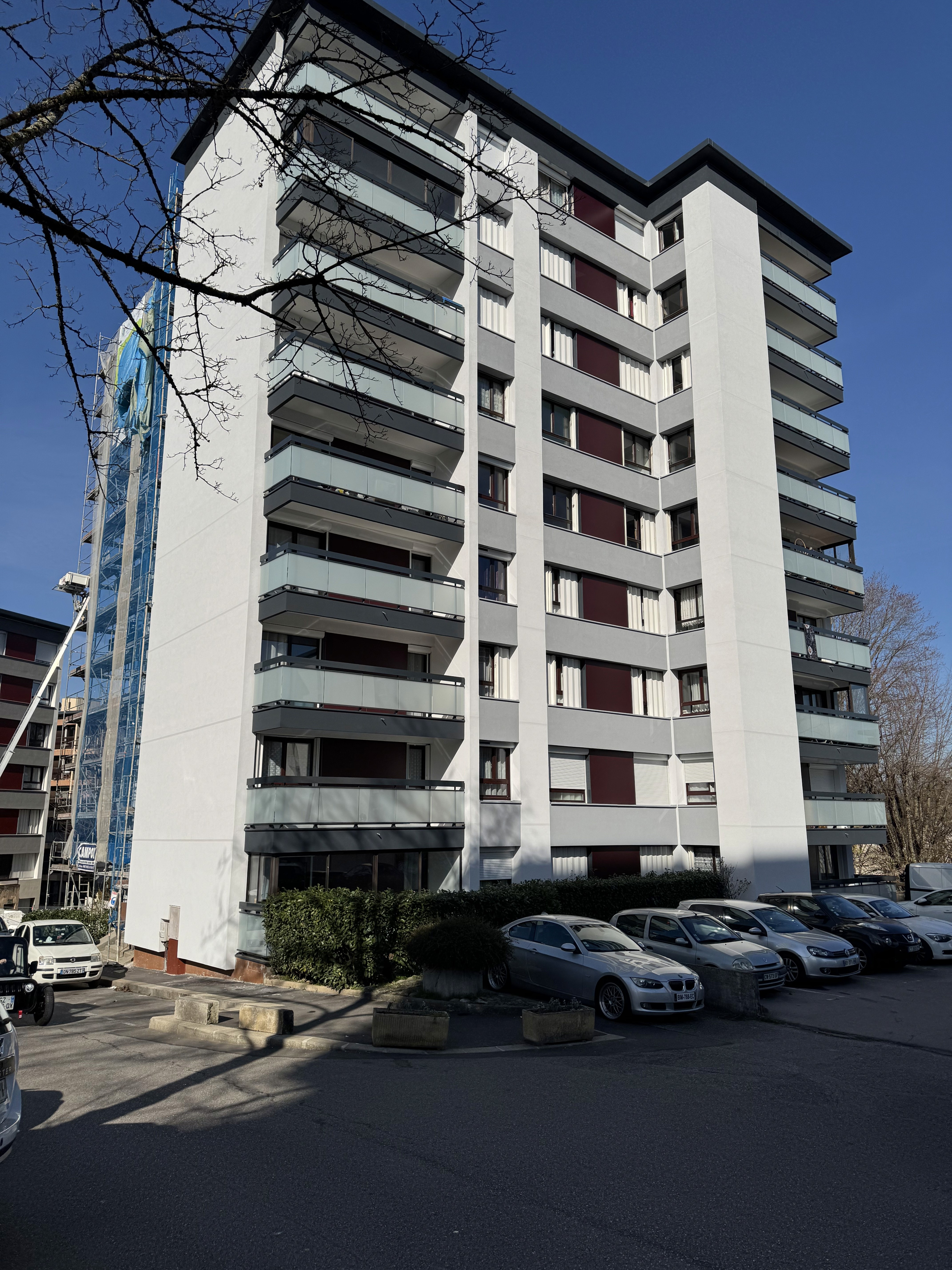 Immeuble collectif après rénovation extérieure complète