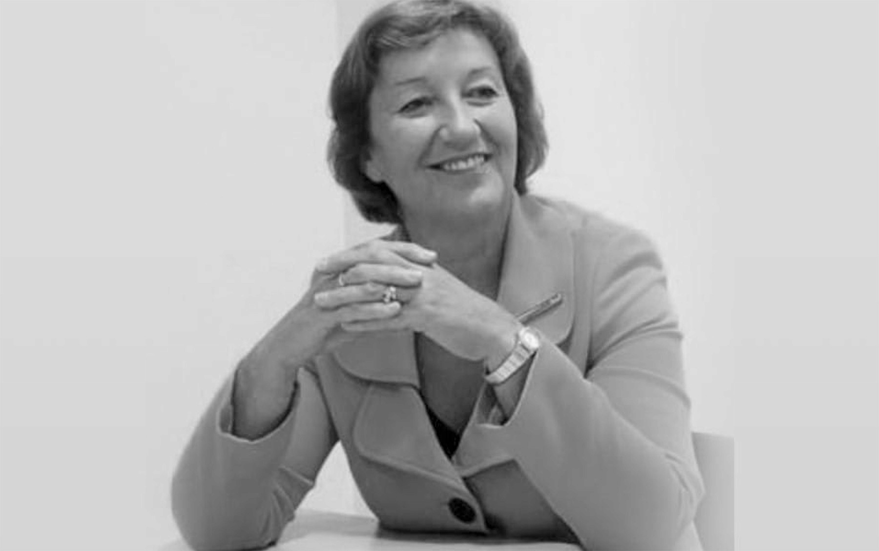 Dr Renata Crome