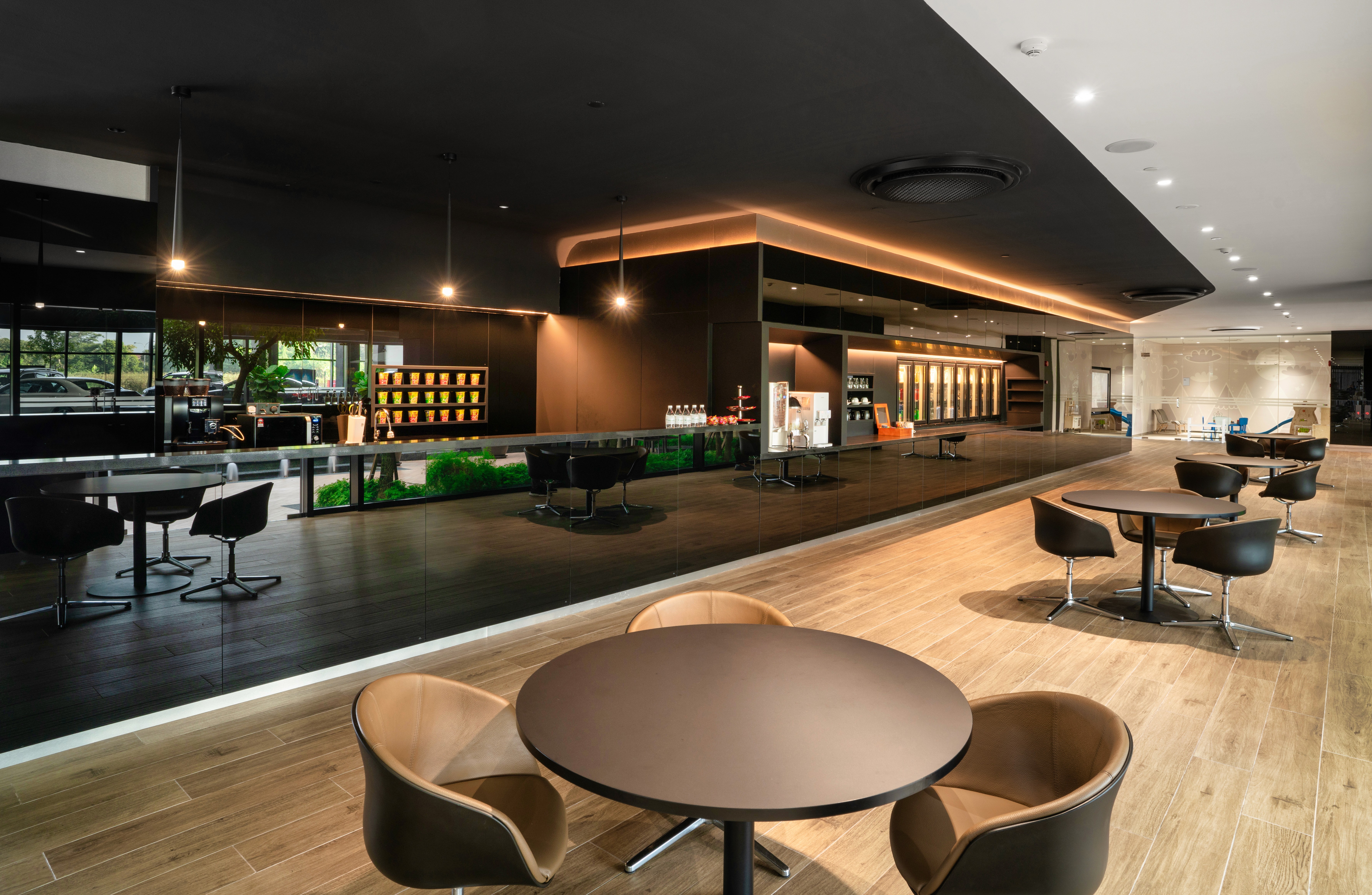 Interior view of Mercedes-Benz 3S Bukit Tinggi project by Asima Architects