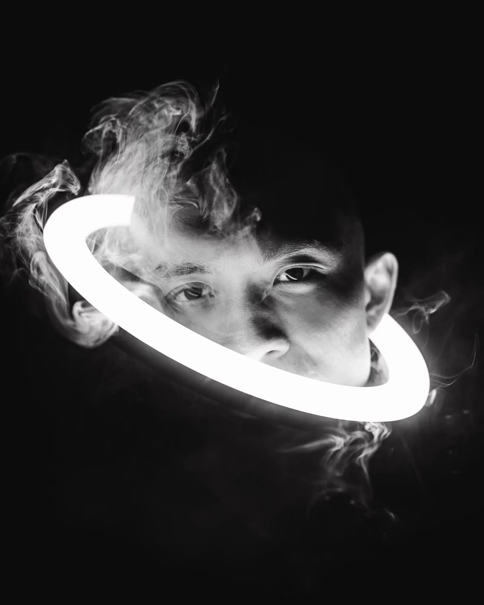 Anson the Magician — project image 03 by Roman Olinchuk. 香港攝影、創意影像及視覺敘事作品。