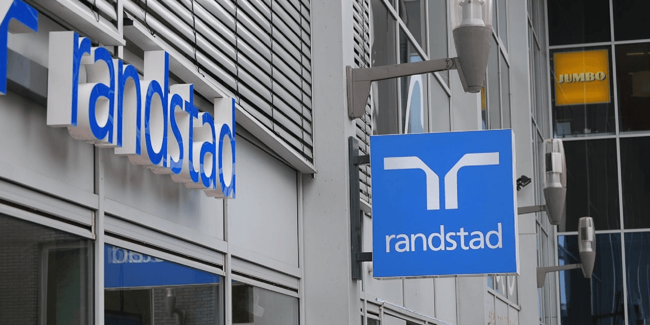 Beschilderungselemente einer Niederlassung von Randstad