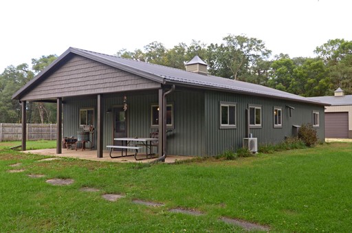 7141 County Road H, Arena