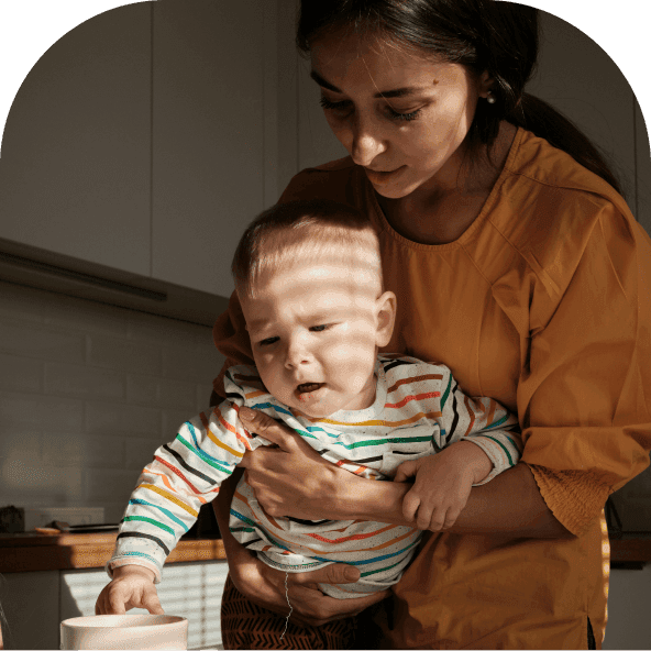 A mother with her child, saving for the future with Chest
