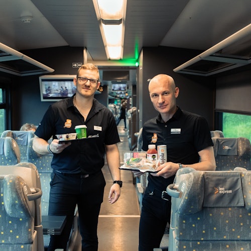 Vlak Leo Express