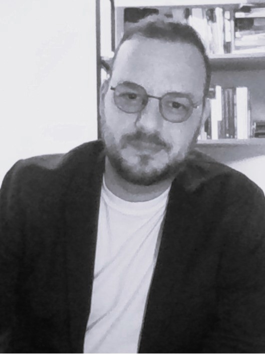 Pedro Bianchi, consultor em gestão pública e formador de lideranças, em foto profissional.