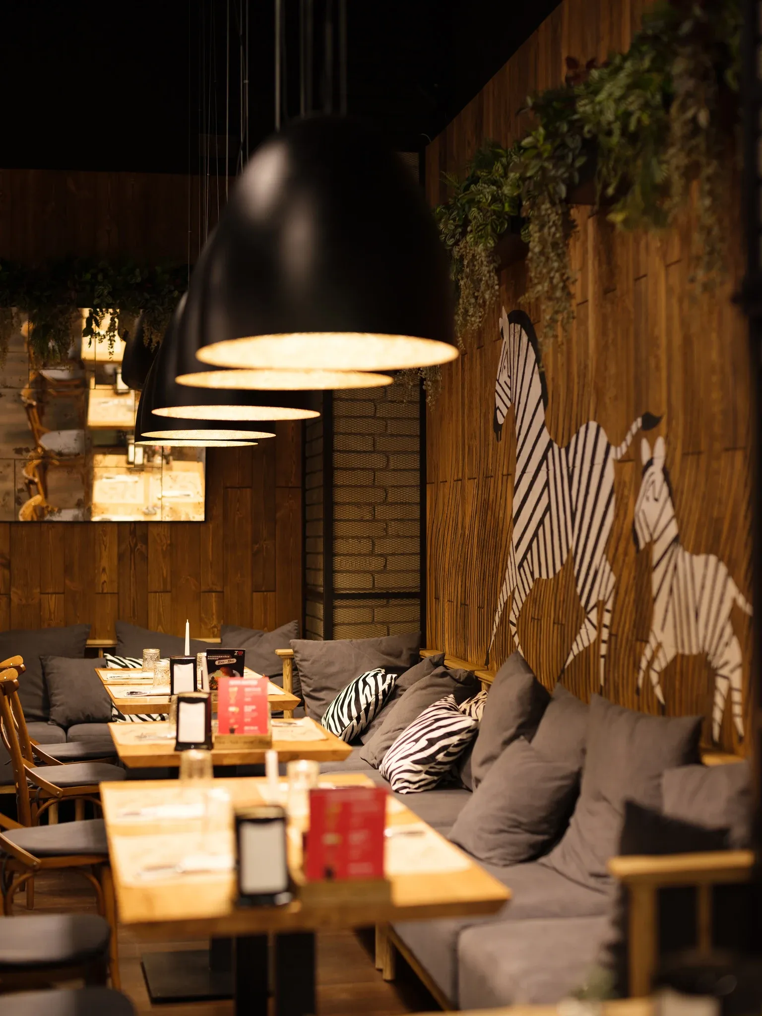 New York Street Pizza Zebra