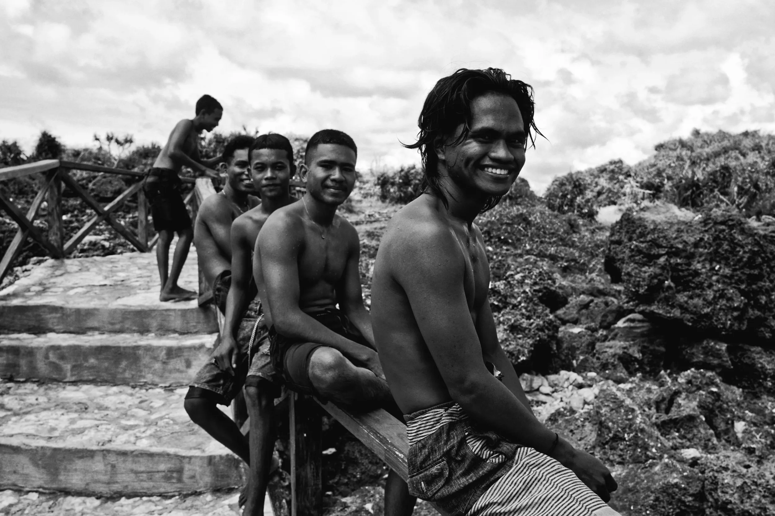 Photographie documentaire des habitants de Sumba, île Indonésienne peu connue et développée dont nous ne voyons que les plages paradisiaques, en oubliant parfois les humains que voici