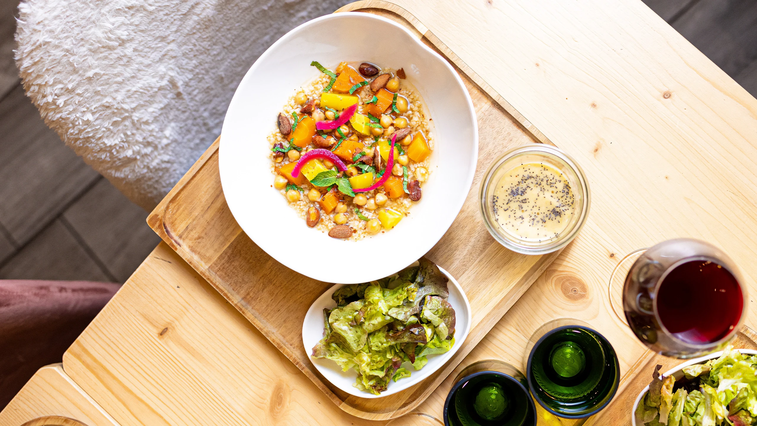 Couscous végétal avec salade et soupe
