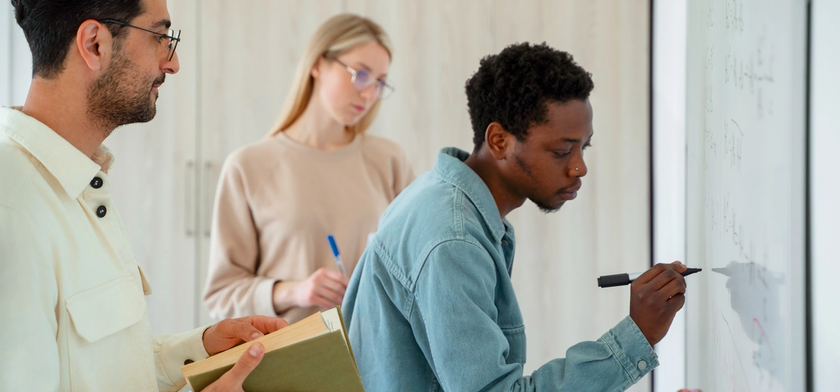 Élève suivant la formation FLE