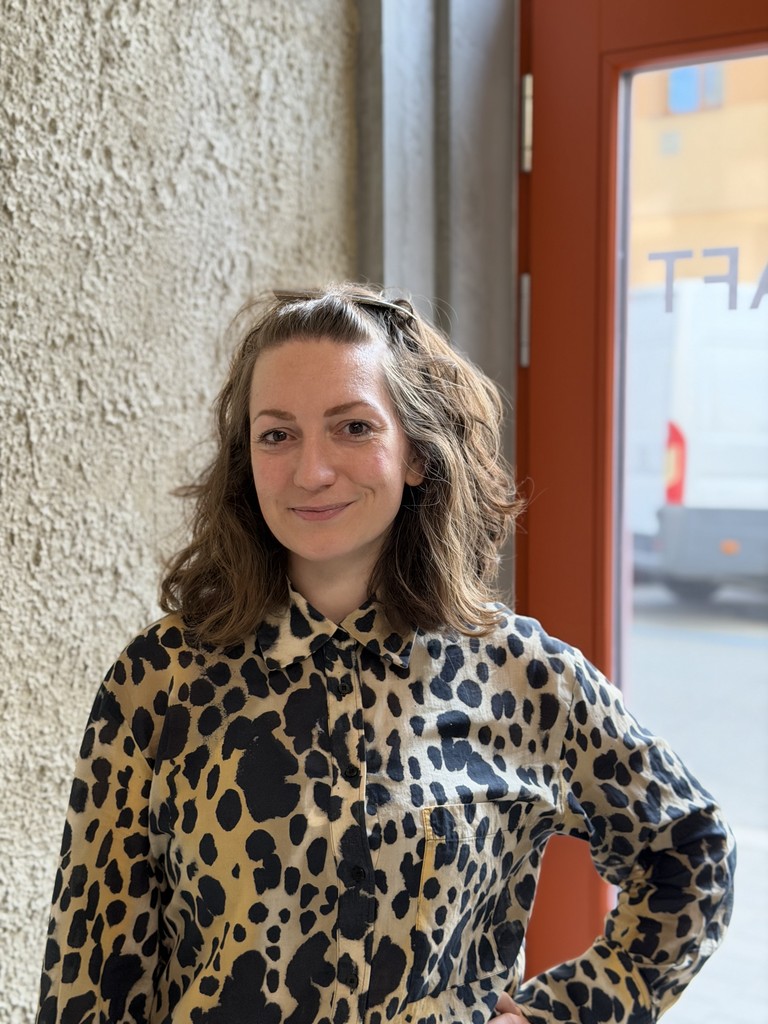 Nikola Linhart