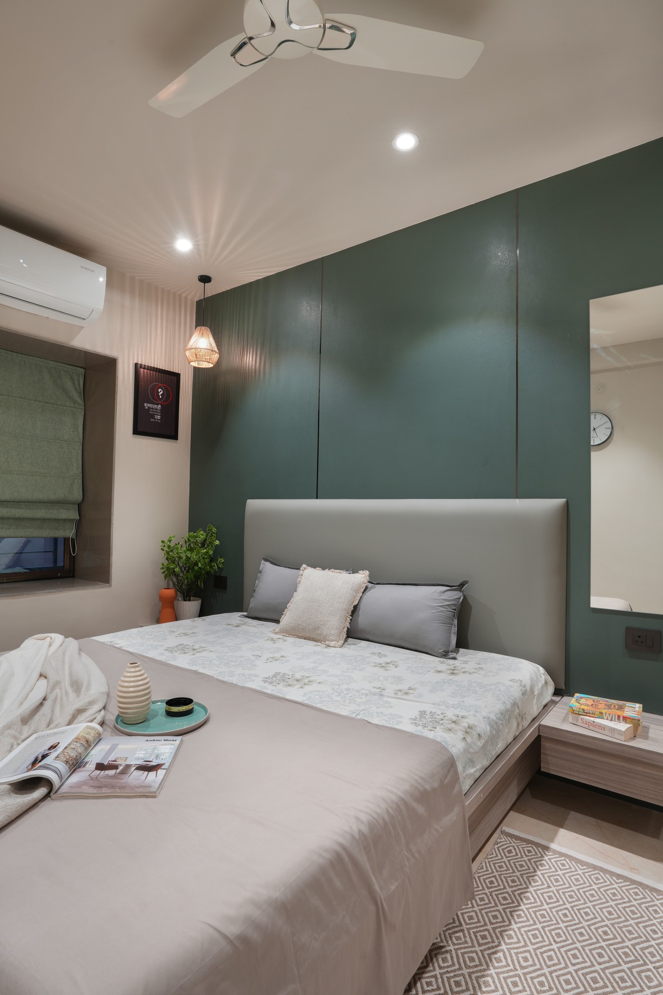 Lavish Modern Bedroom with AC
