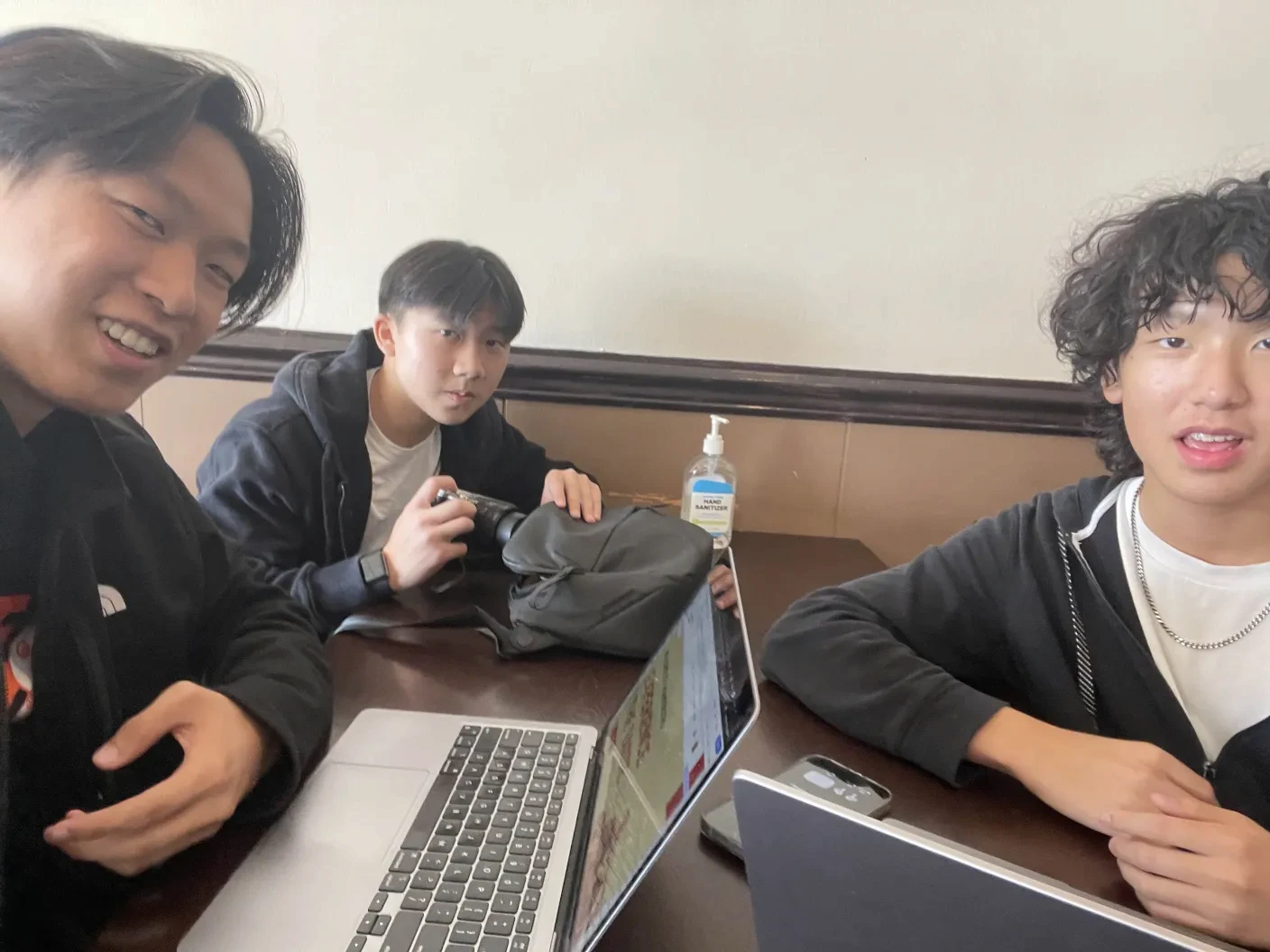 The image featured in the middle of the about us page