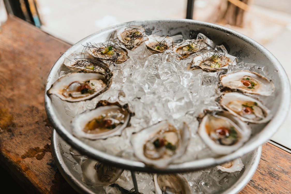 platter of oysters on ice